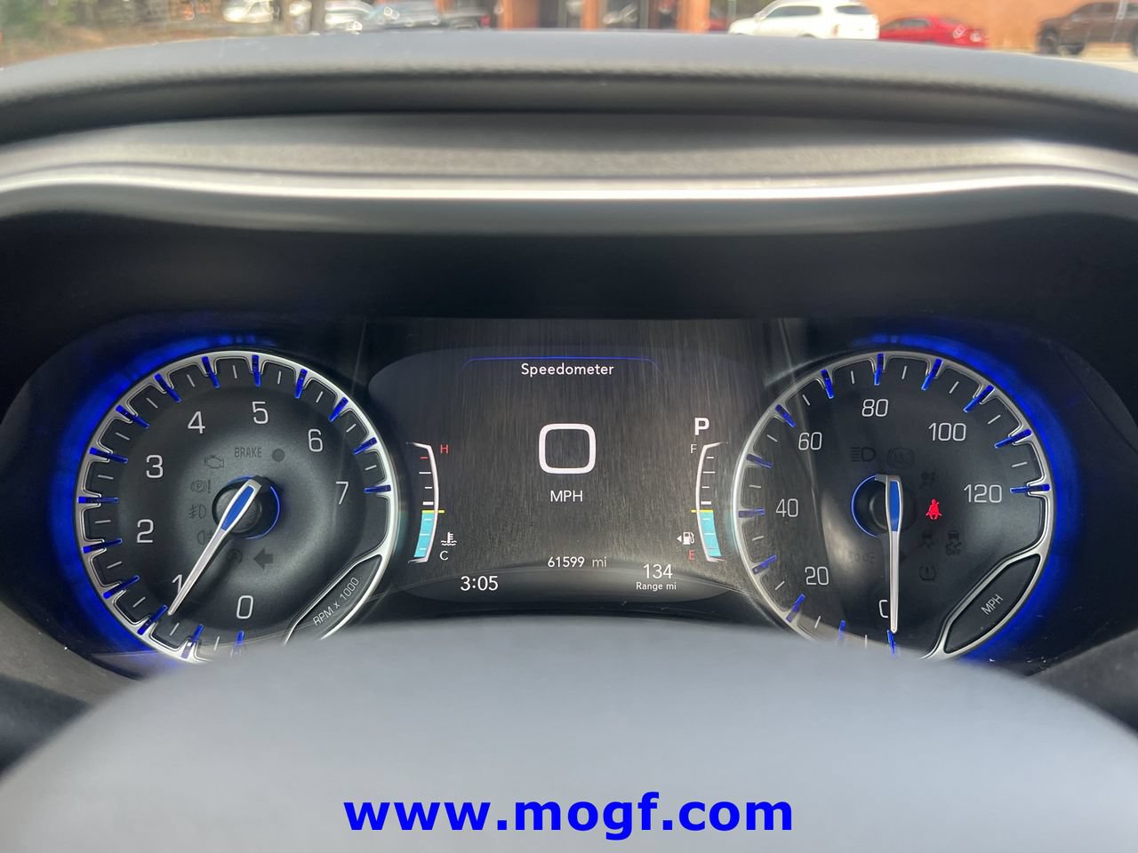 Used 2024 Chrysler Pacifica Touring-L FWD image 13