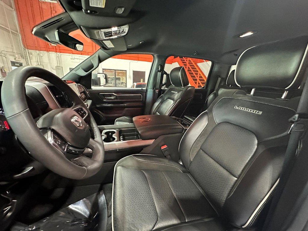 Used 2026 RAM 1500 Laramie AWD/4WD image 18