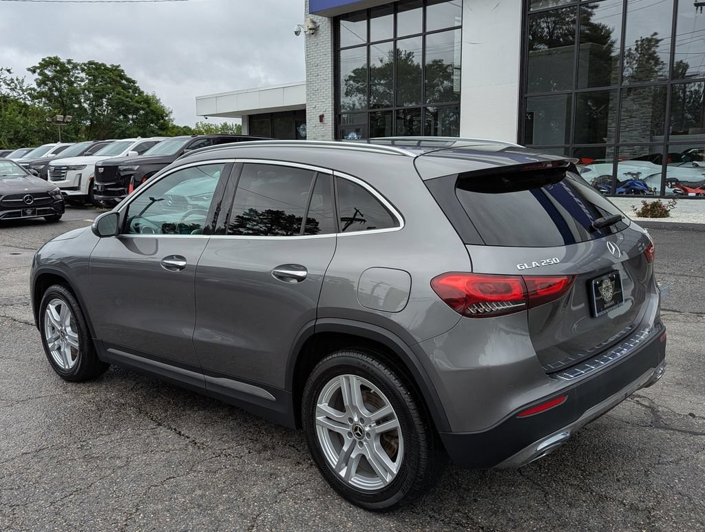 Used 2021 Mercedes-Benz GLA 250 4MATIC image 11