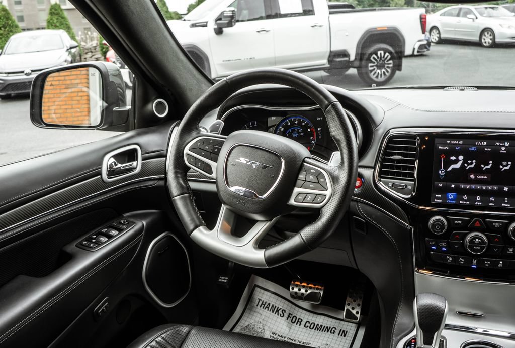 Used 2020 Jeep Grand Cherokee SRT AWD/4WD image 15