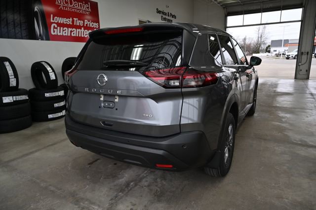 Used 2021 Nissan Rogue S AWD/4WD image 6