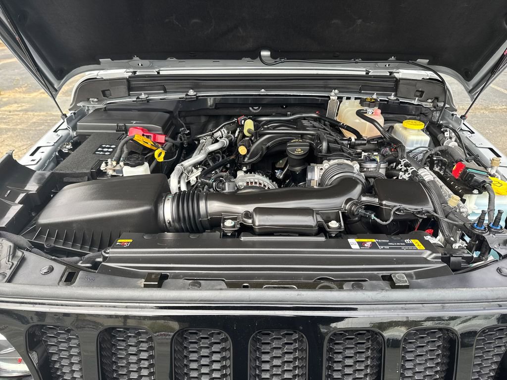 Used 2022 Jeep Wrangler Unlimited Sport AWD/4WD image 27