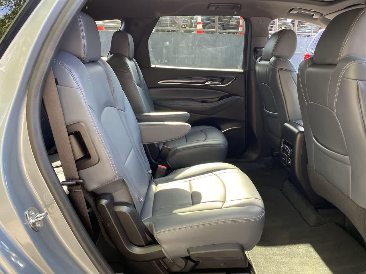 Used 2023 Buick Enclave Essence w/ Experience Buick Package AWD/4WD image 17