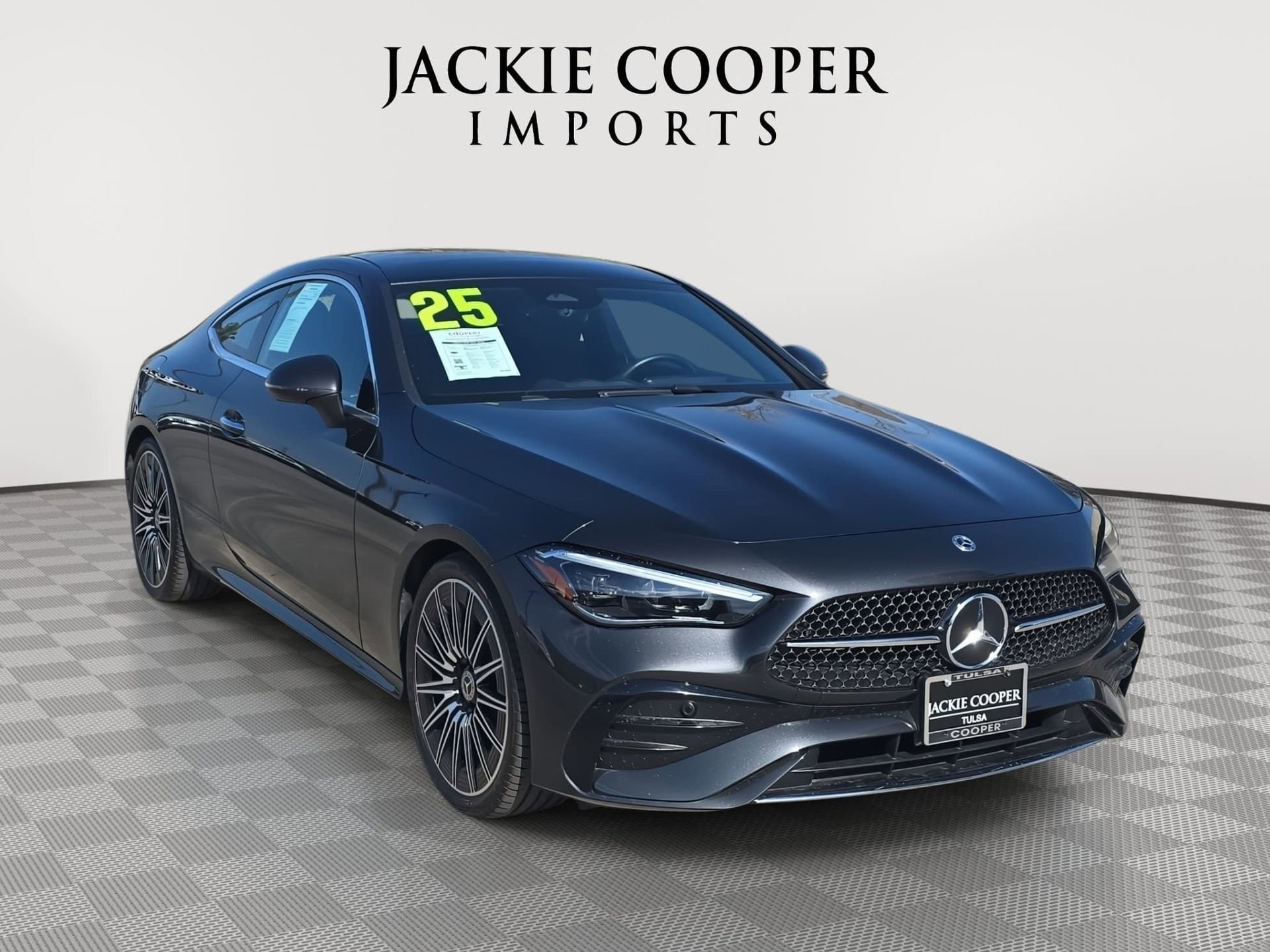 Certified 2025 Mercedes-Benz CLE 300 4MATIC Coupe image 3