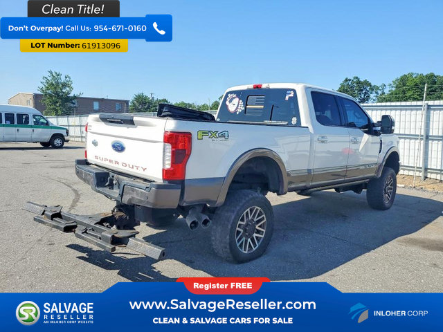 Used 2018 Ford F250 King Ranch w/ King Ranch Ultimate Package AWD/4WD image 4