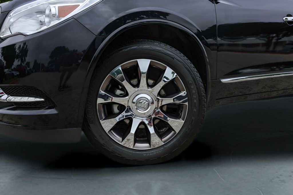 Used 2016 Buick Enclave Leather w/ Enclave Tuscan Edition FWD image 4