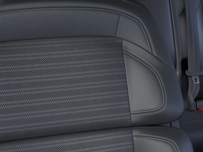 New 2025 Lincoln Nautilus Reserve image 16