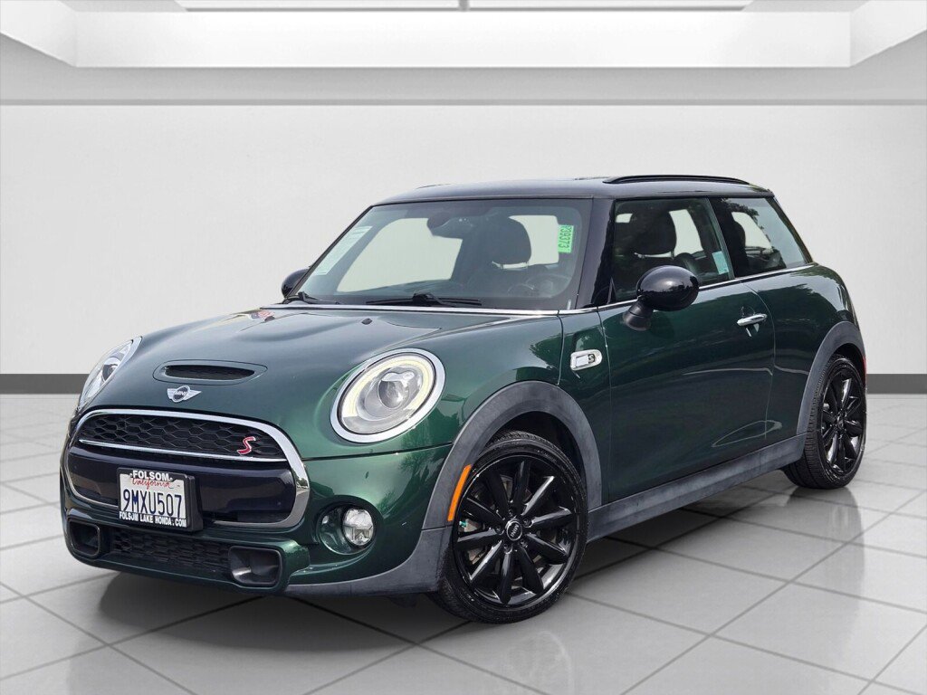 Used 2018 MINI Cooper S image 9