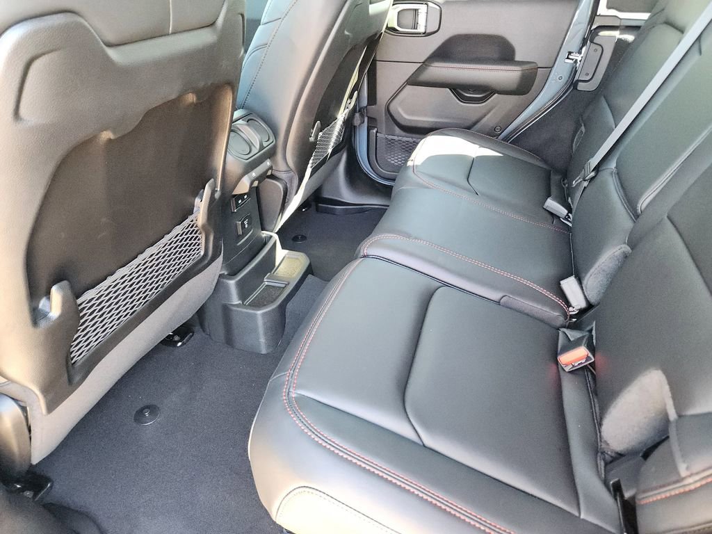 New 2026 Jeep Wrangler Unlimited Rubicon image 20