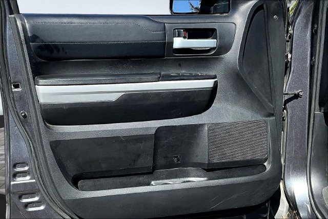 Used 2019 Toyota Tundra Limited RWD image 21