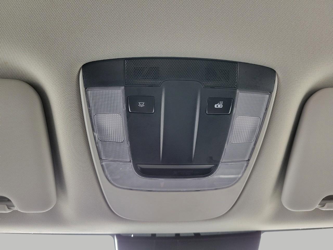 Used 2025 Kia Sportage LX image 19