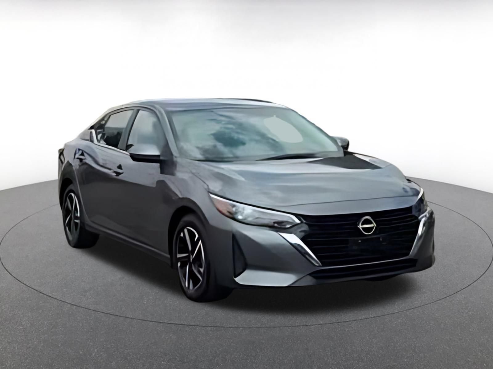 Used 2025 Nissan Sentra SV FWD image 13
