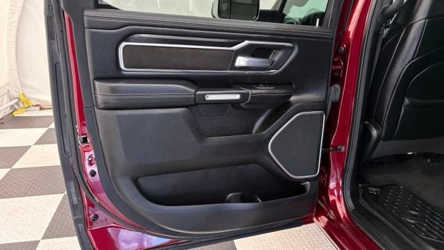 Used 2023 RAM 1500 Laramie AWD/4WD image 17