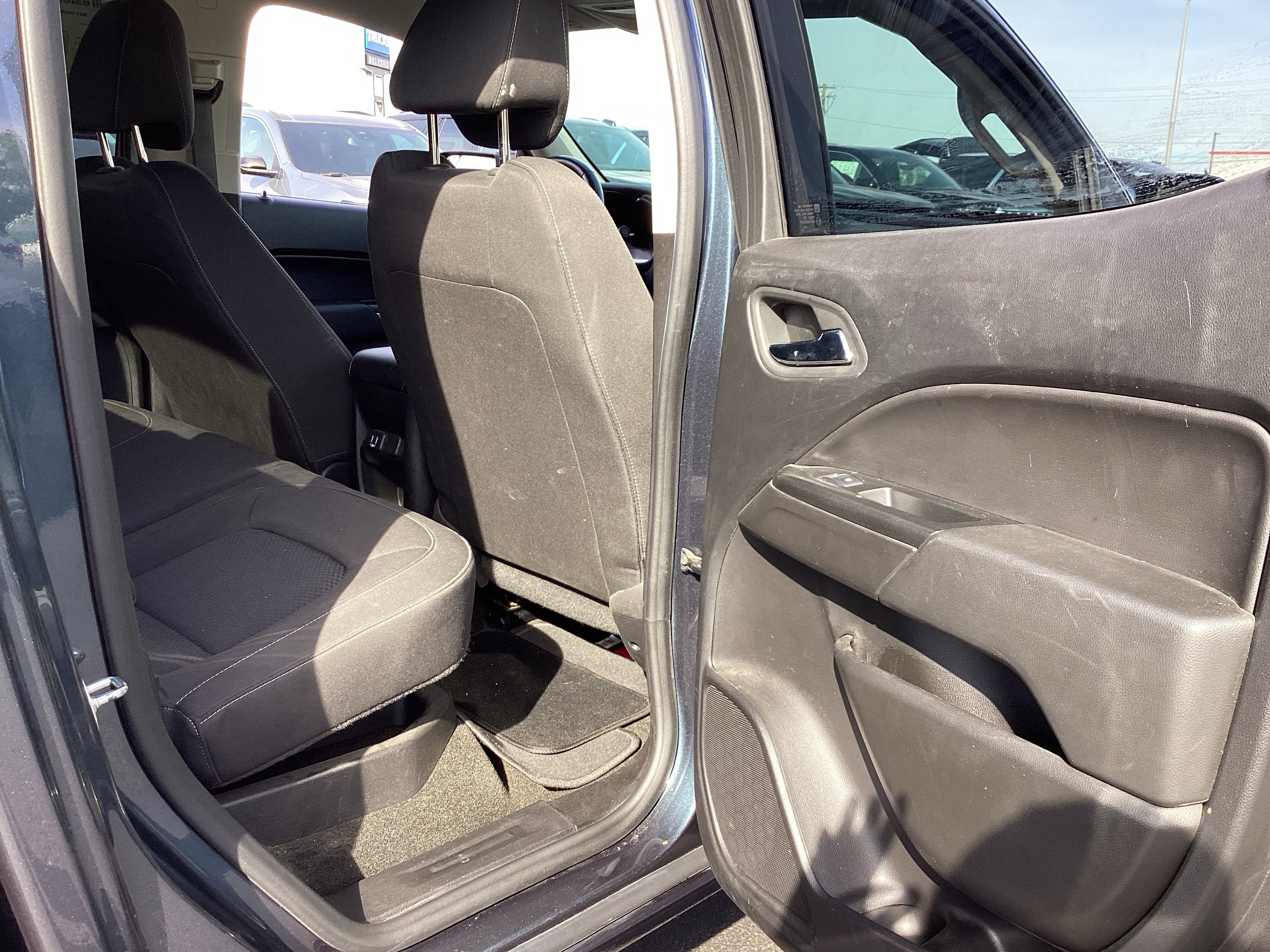 Used 2019 Chevrolet Colorado LT image 33