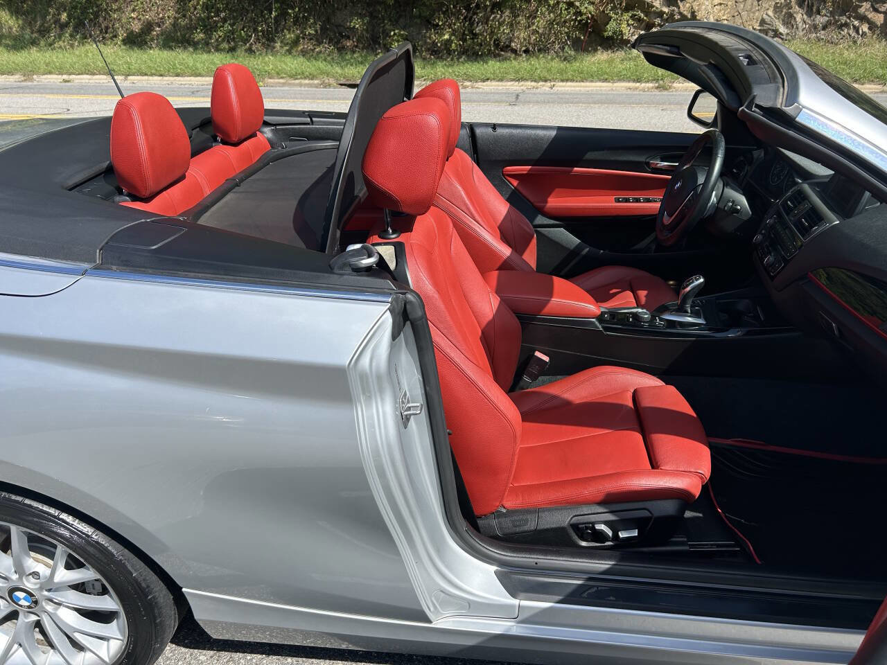 Used 2016 BMW 228i Convertible image 33