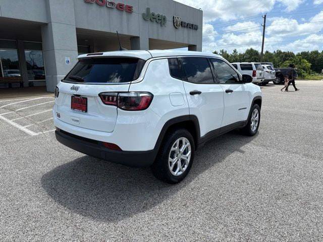 Certified 2024 Jeep Compass Sport AWD/4WD image 7