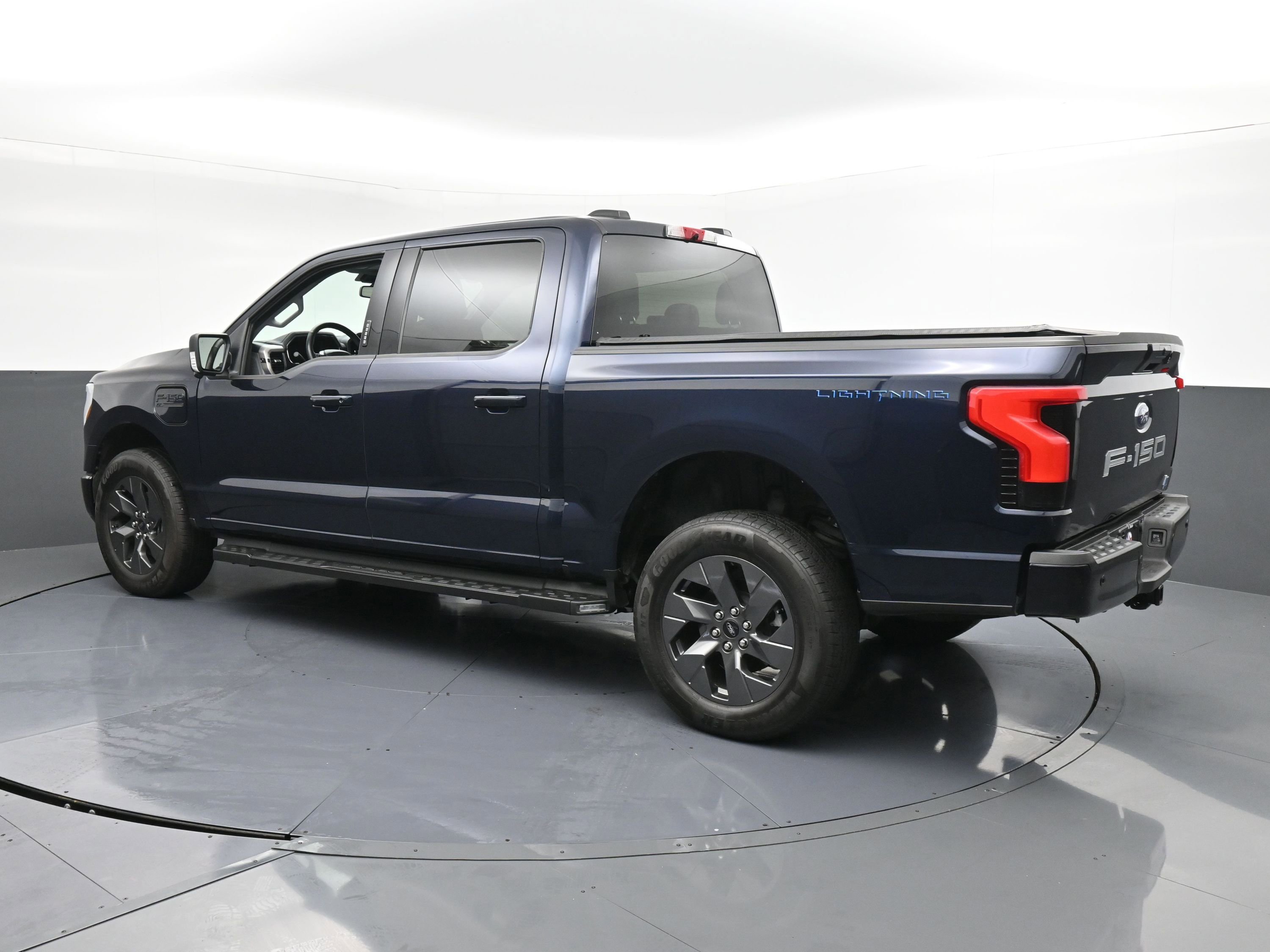 Used 2023 Ford F150 Lightning XLT w/ Equipment Group 312A High image 6