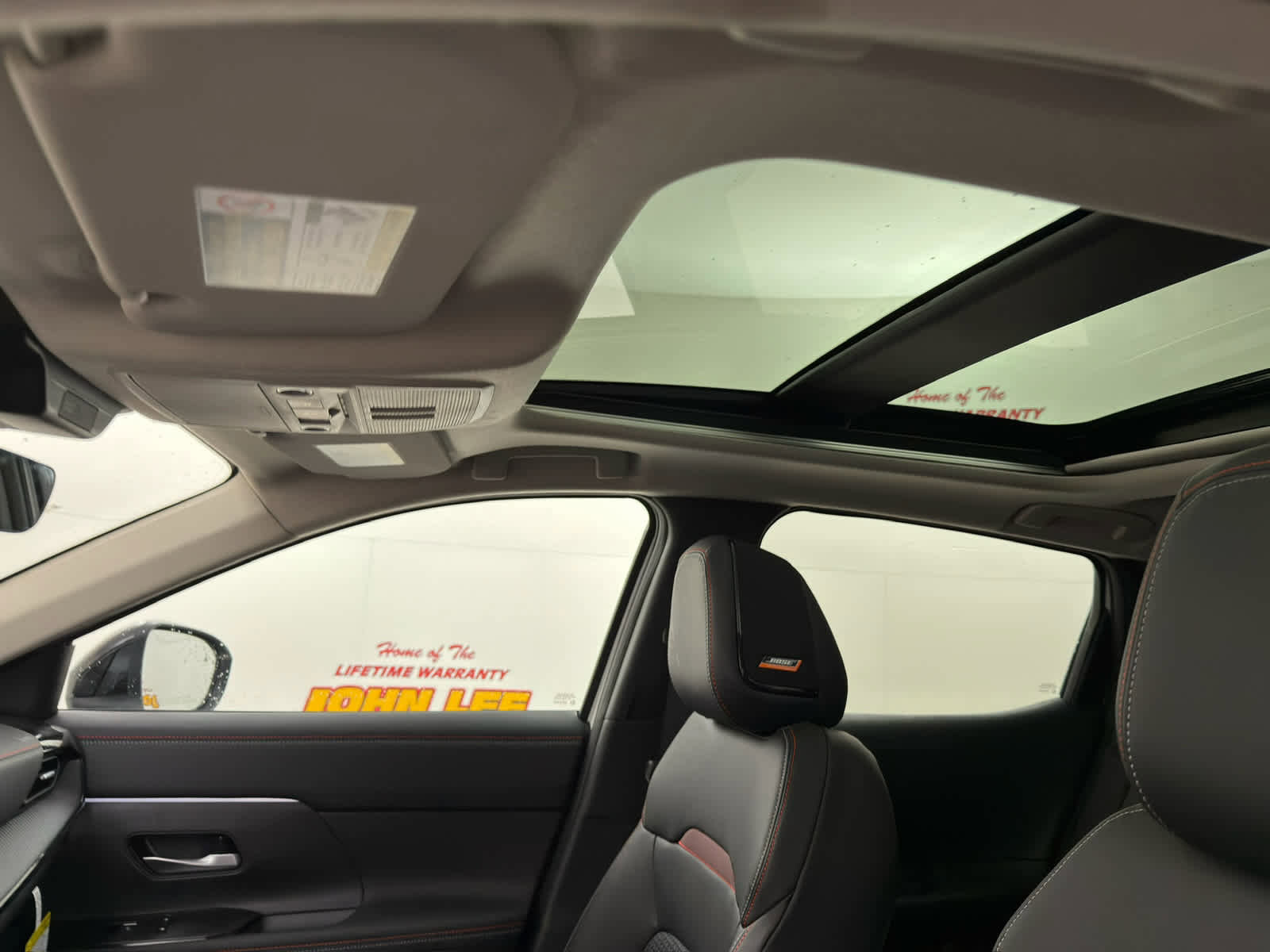 New 2026 Nissan Kicks SR w/ SR Premium Package image 15