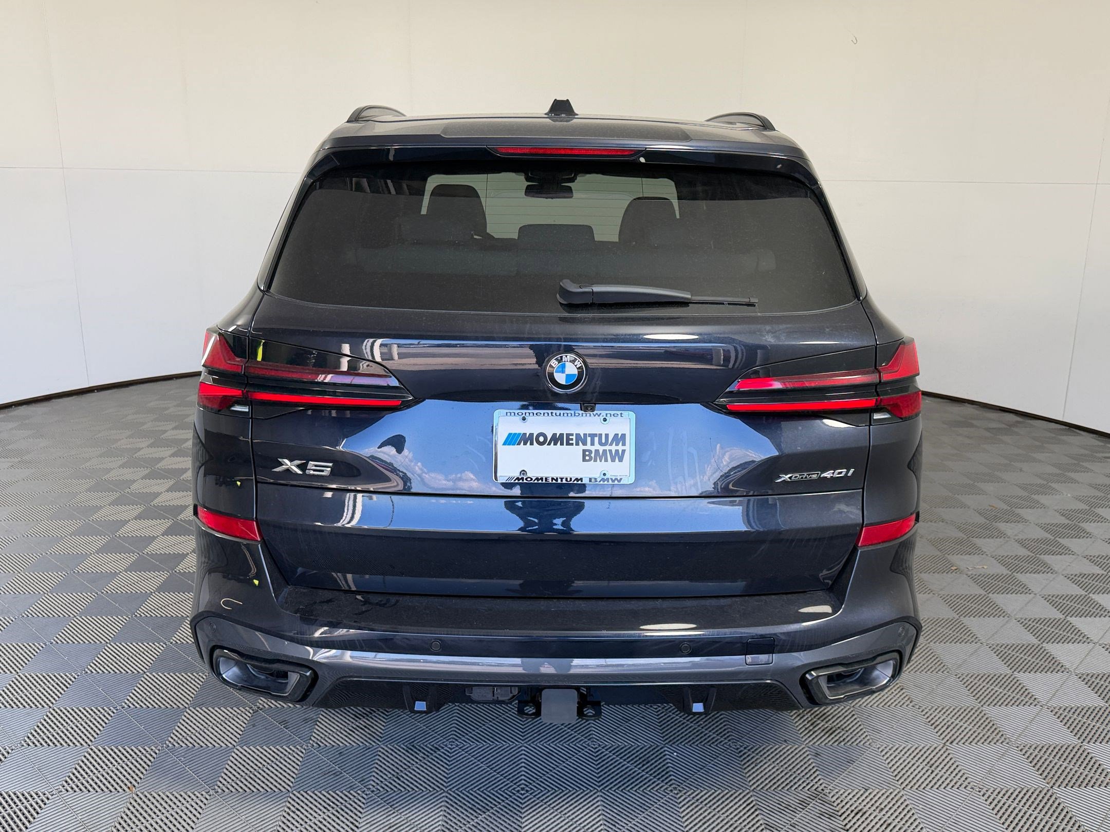 New 2026 BMW X5 xDrive40i w/ M Sport Package AWD/4WD image 10
