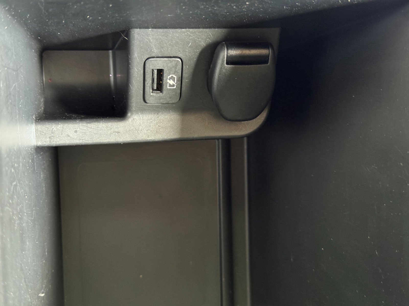 Used 2019 Nissan Rogue S FWD image 28