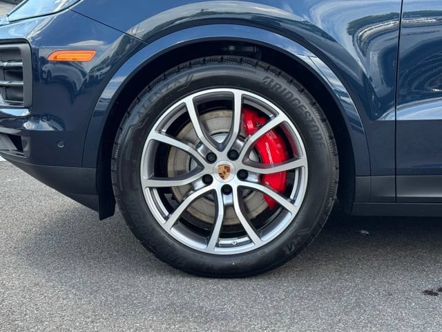 New 2026 Porsche Cayenne S AWD/4WD image 11