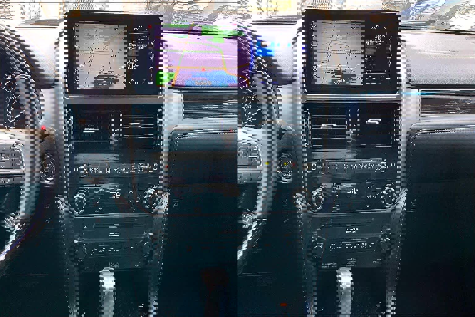 Used 2023 Lexus GX 460 Luxury w/ Sport Design Package image 7