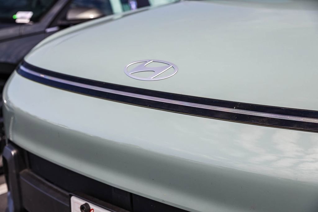 Certified 2024 Hyundai Kona SEL FWD image 5