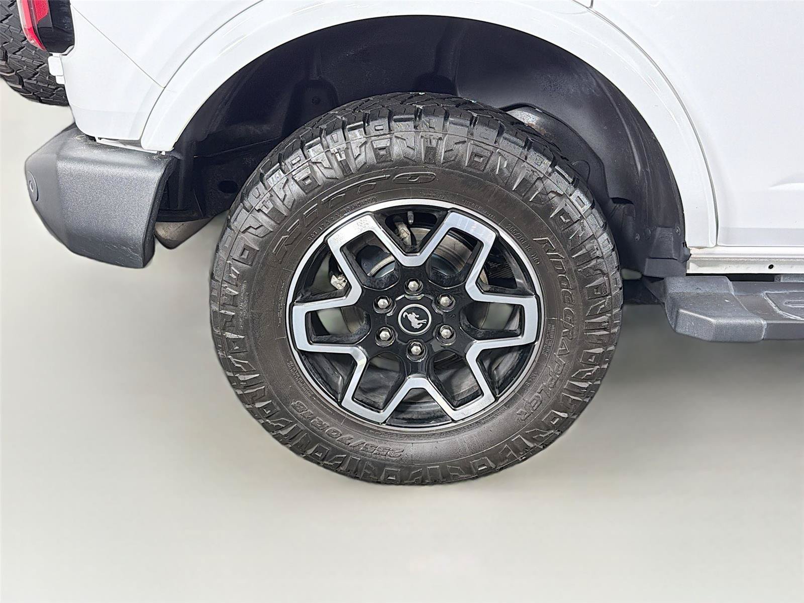 Used 2023 Ford Bronco Outer Banks AWD/4WD image 34