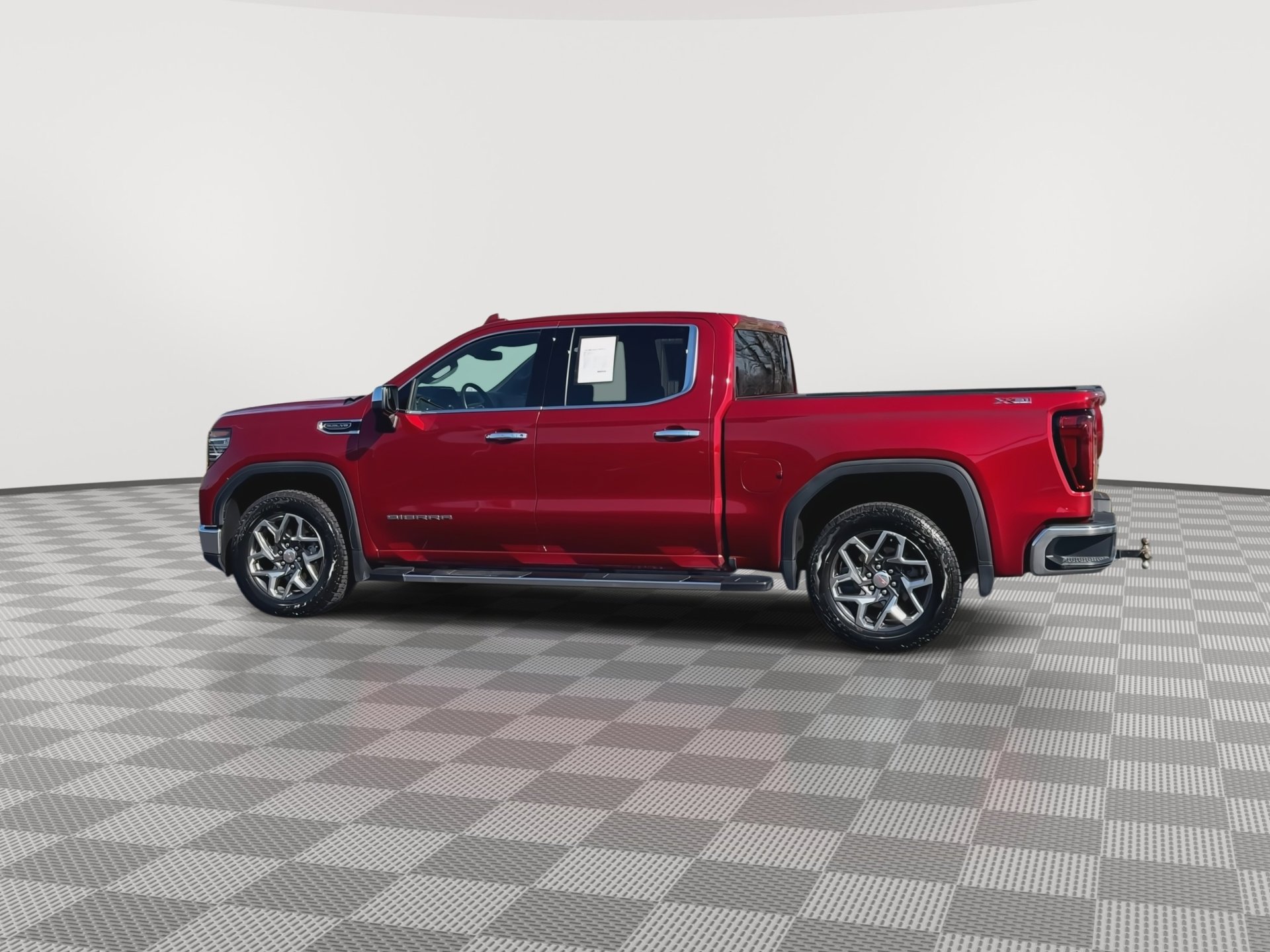 Certified 2024 GMC Sierra 1500 SLT w/ SLT Premium Package image 6