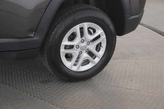 Used 2019 Jeep Compass Sport w/ Cold Weather Group AWD/4WD image 14