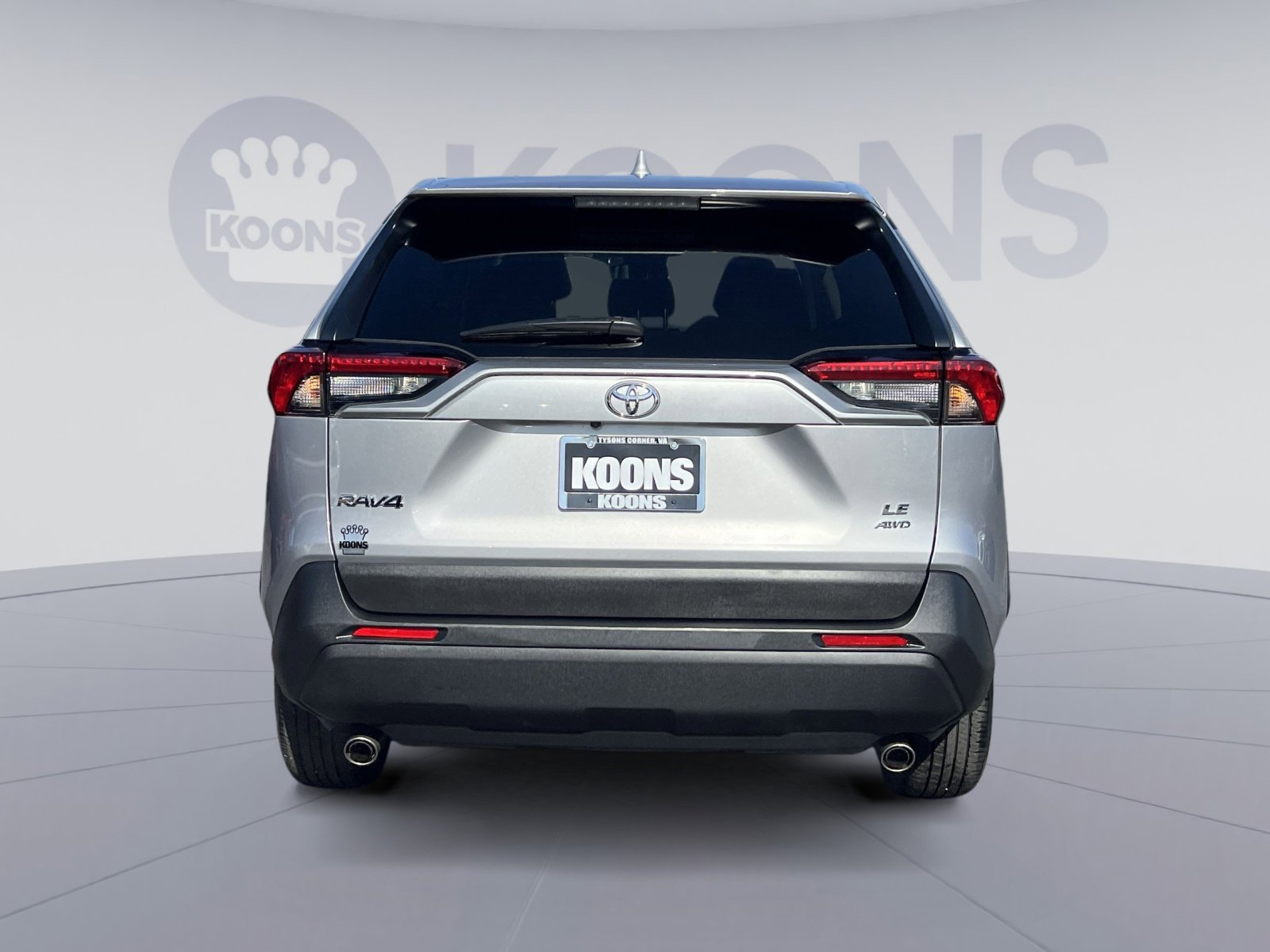 Used 2024 Toyota RAV4 LE image 5