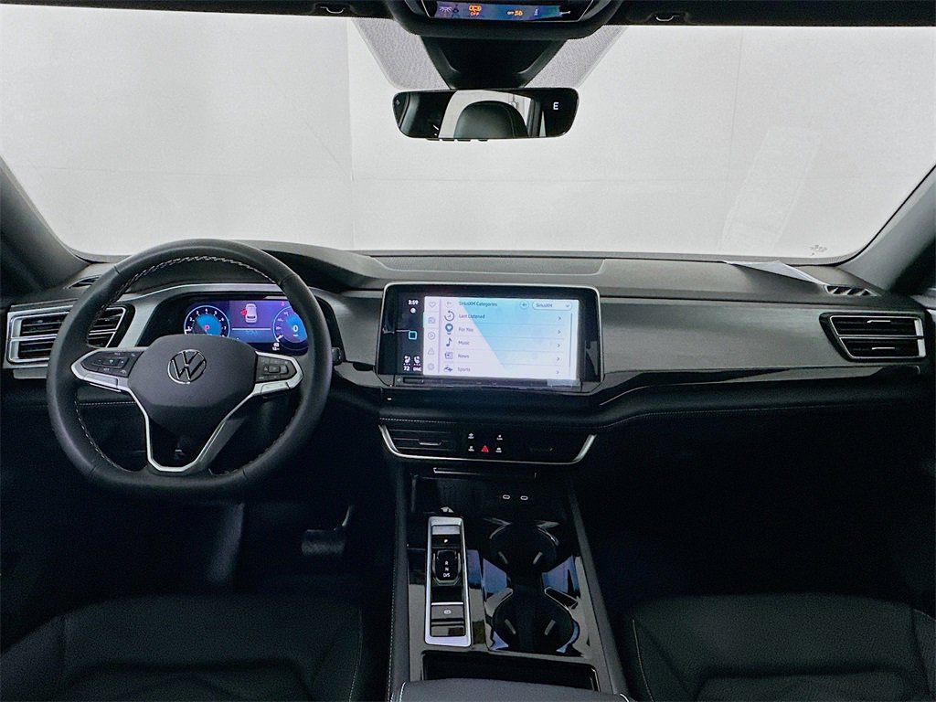 New 2025 Volkswagen Atlas Cross Sport SE image 3