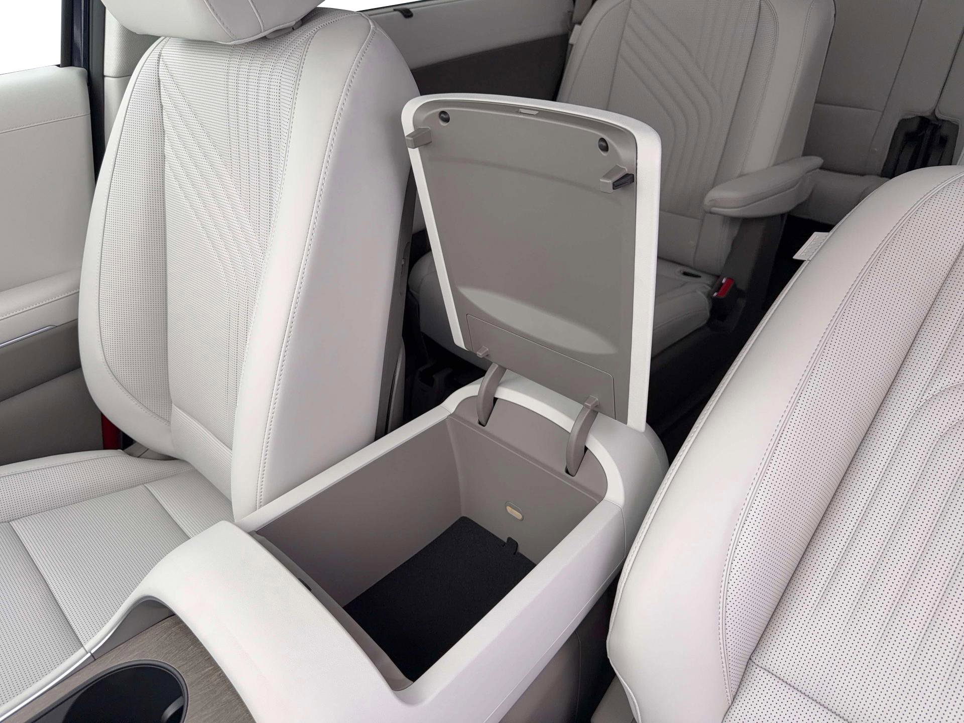 New 2026 Hyundai Palisade FWD Hybrid image 13