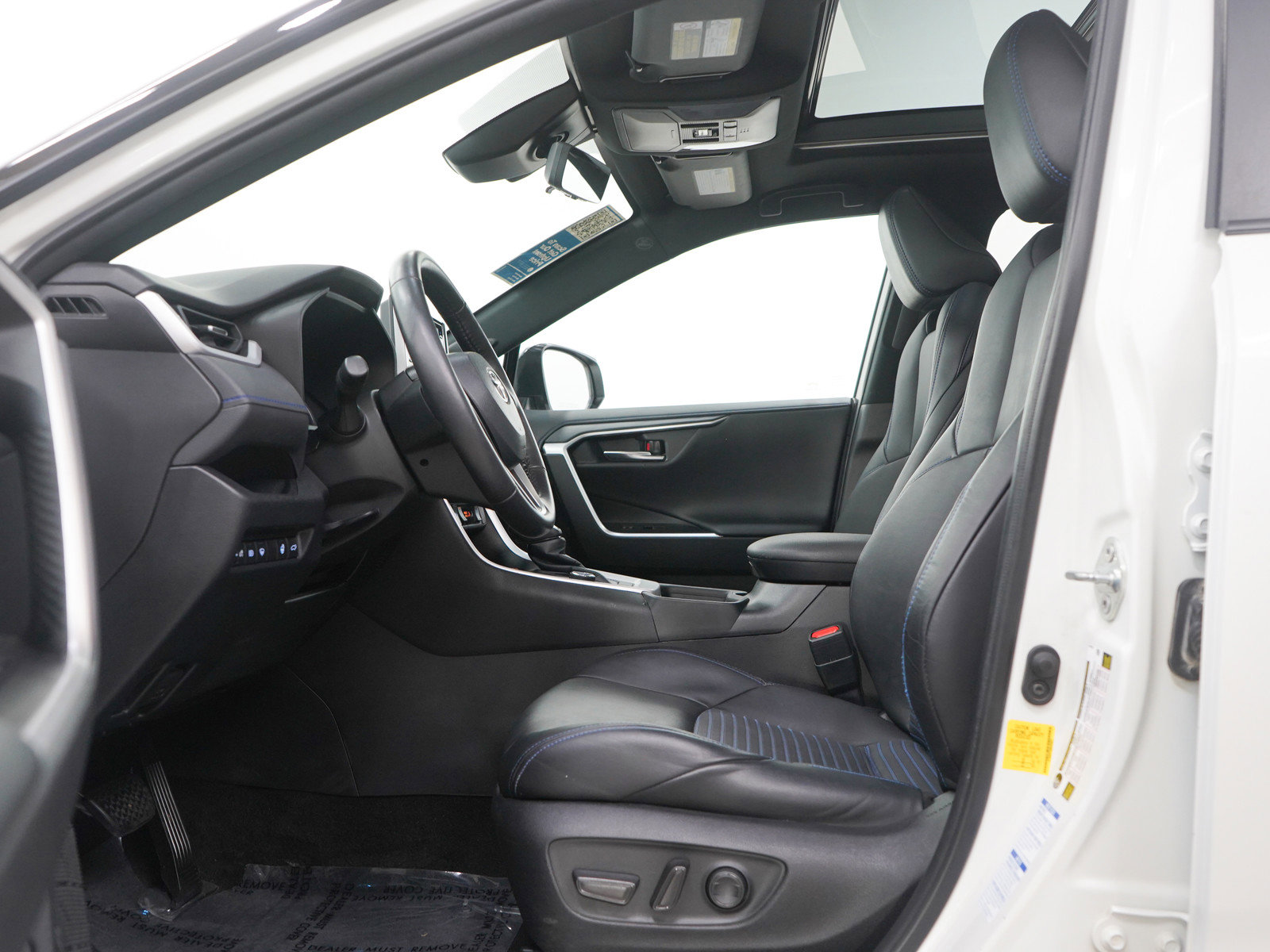 Used 2021 Toyota RAV4 XSE image 23