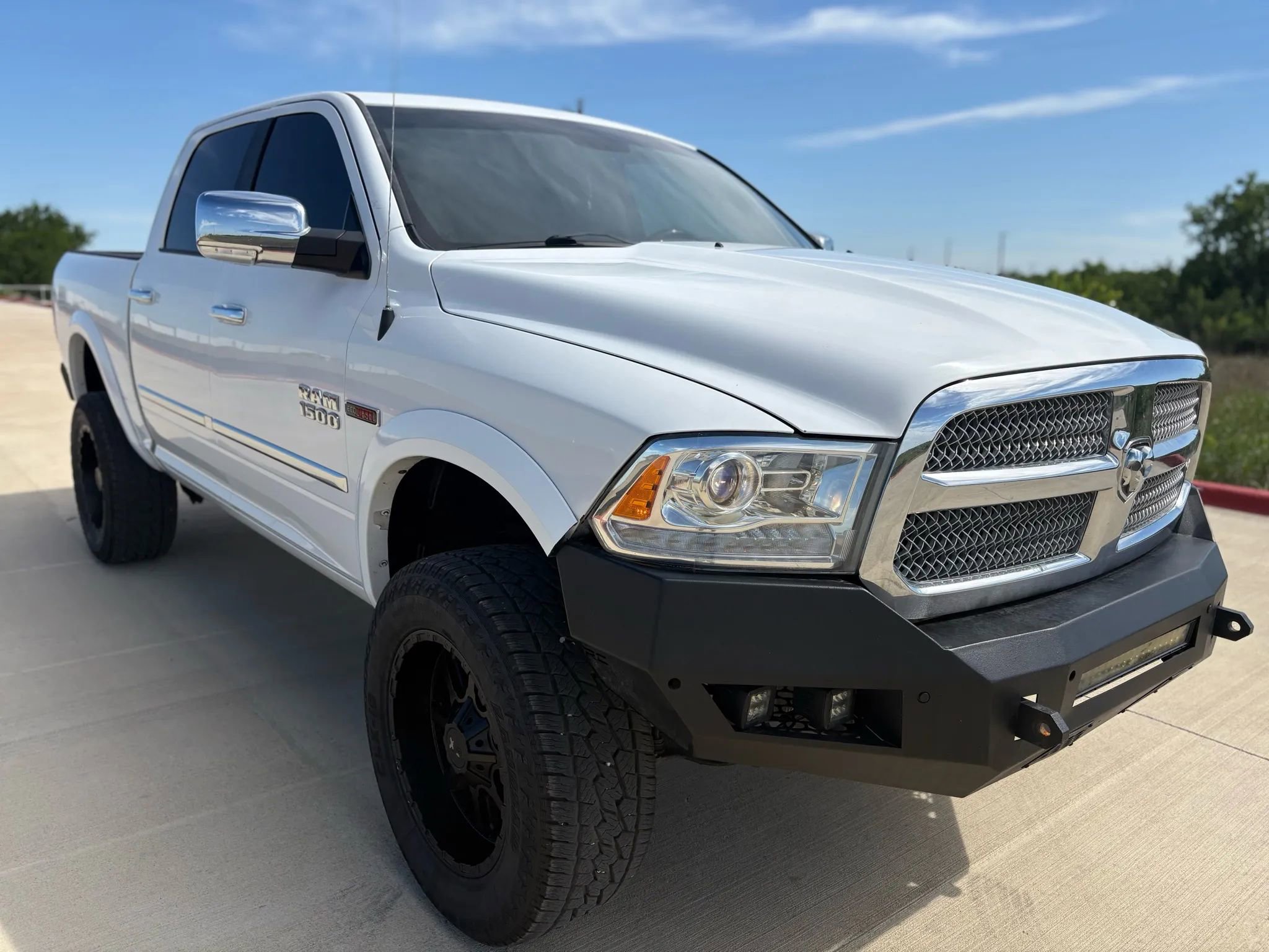 Used 2015 RAM 1500 Limited image 3