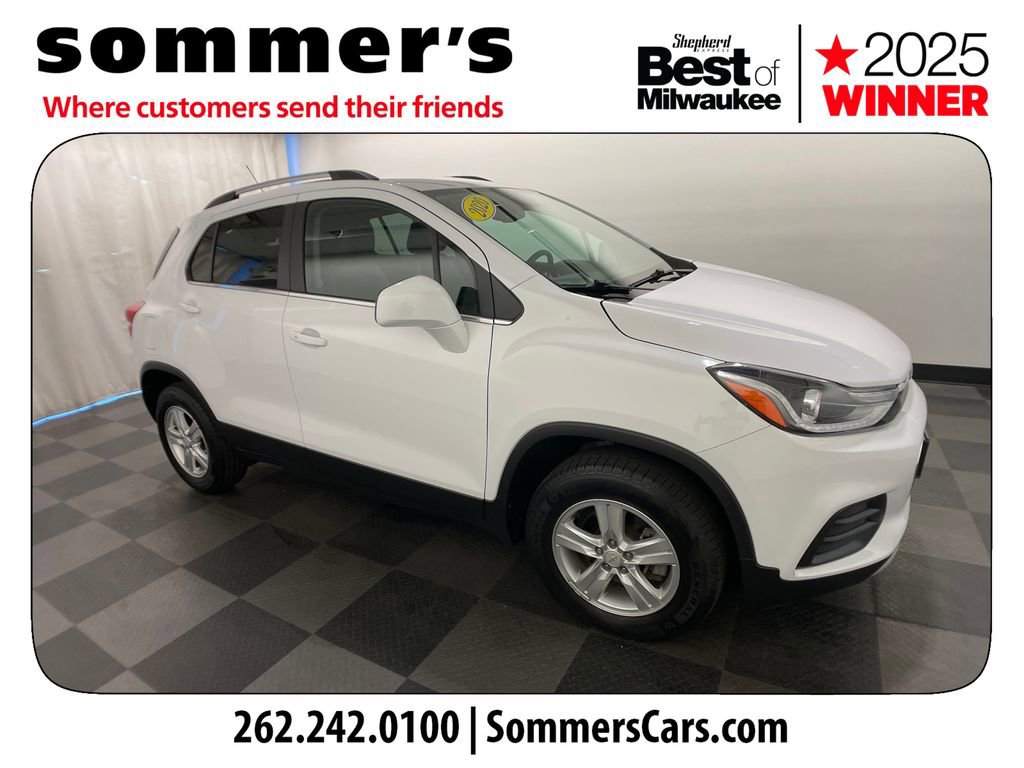 Used 2020 Chevrolet Trax LT w/ LT Convenience Package AWD/4WD image 6