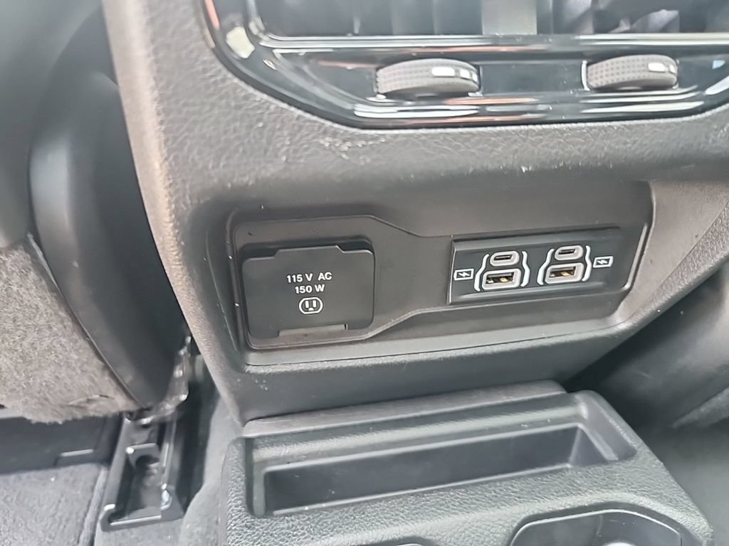 Used 2024 Jeep Grand Cherokee L Limited w/ Luxury Tech Group II AWD/4WD image 22