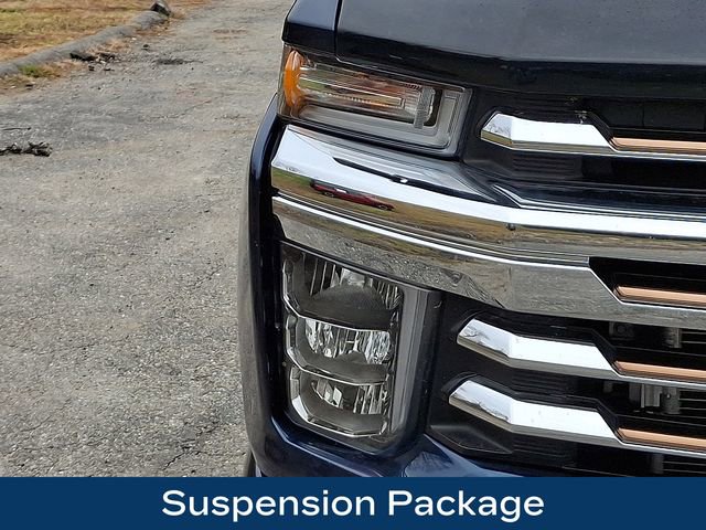 Used 2022 Chevrolet Silverado 2500 High Country w/ Technology Package image 12