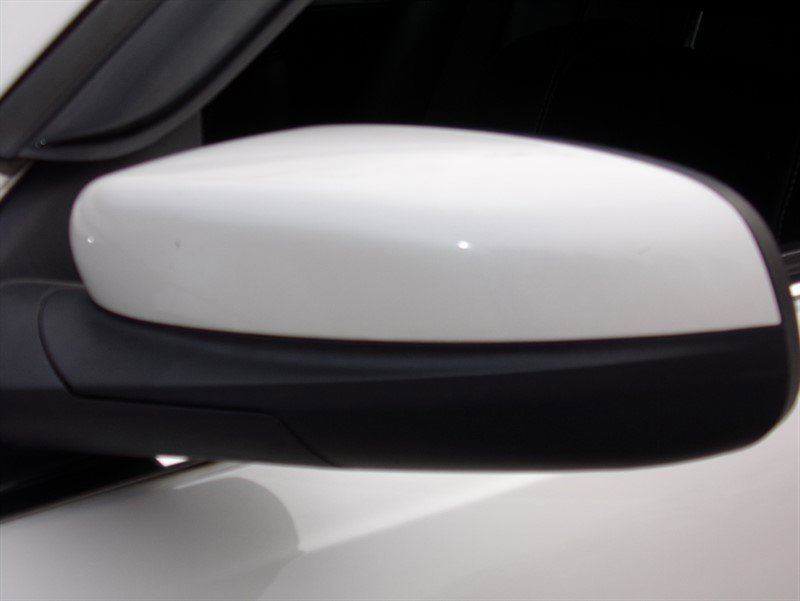 Used 2016 Ford Taurus SEL image 13