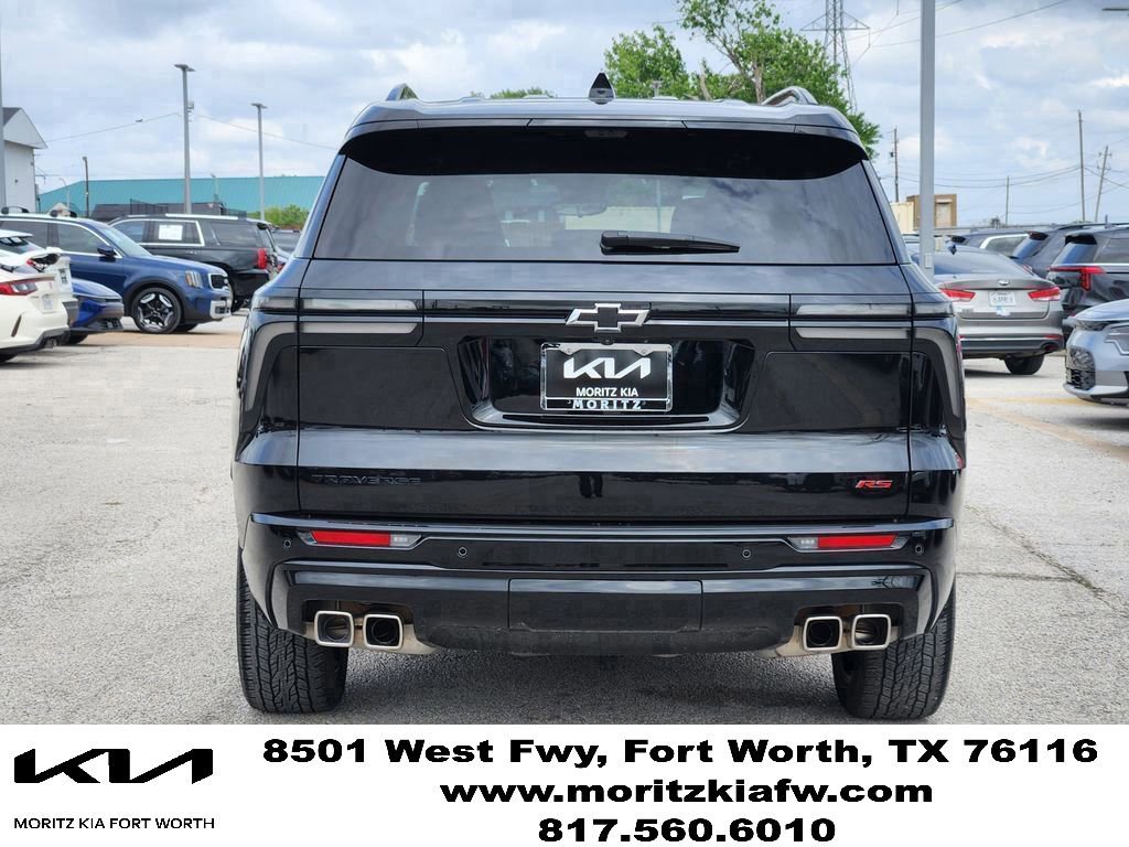 Used 2024 Chevrolet Traverse RS FWD image 5
