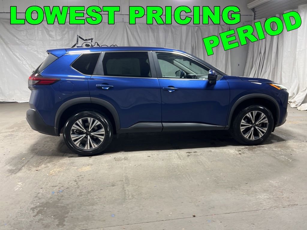 Used 2022 Nissan Rogue SV image 8