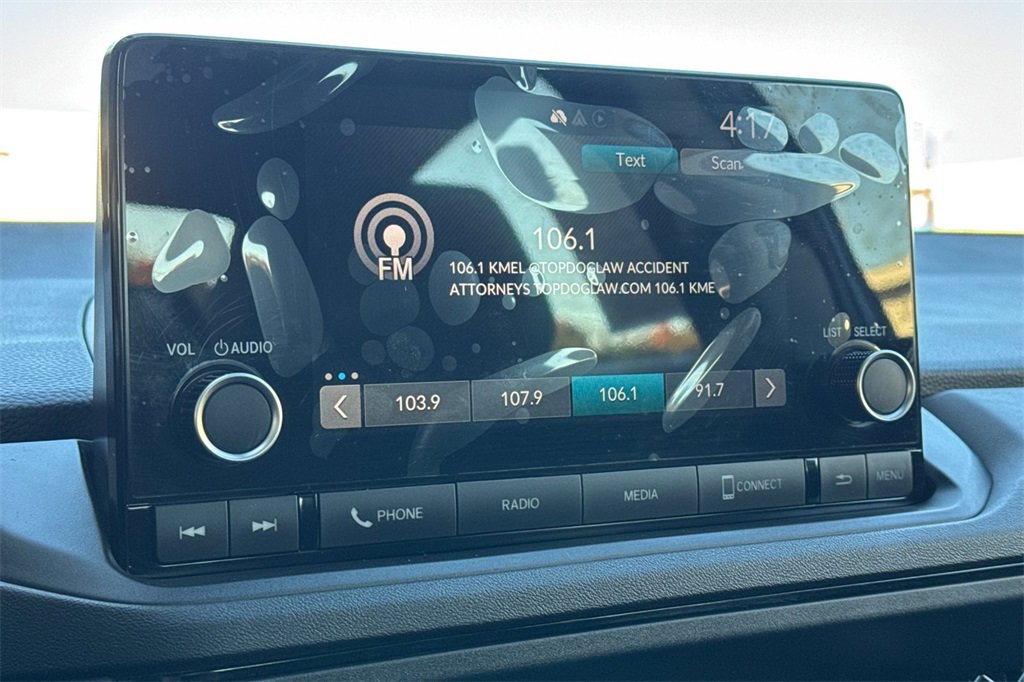 Used 2025 Honda Accord SE image 16