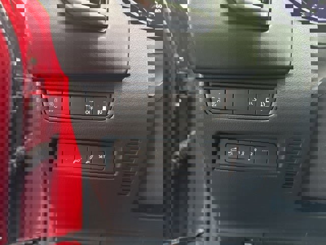 Used 2025 MAZDA CX-50 AWD 2.5 Hybrid w/ Premium Pkg image 24