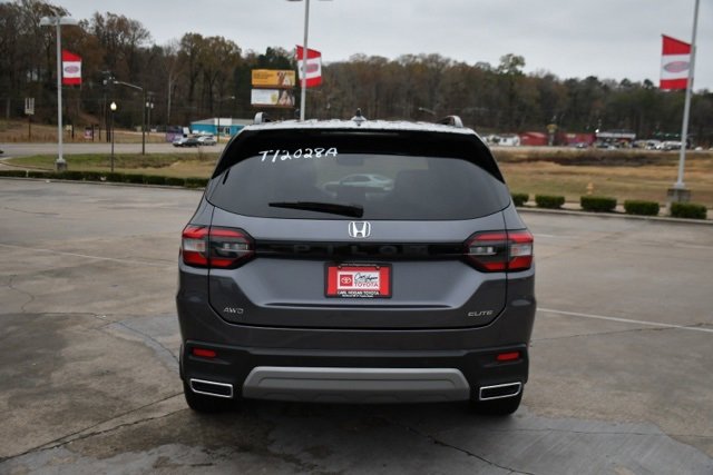 Used 2023 Honda Pilot Elite image 4