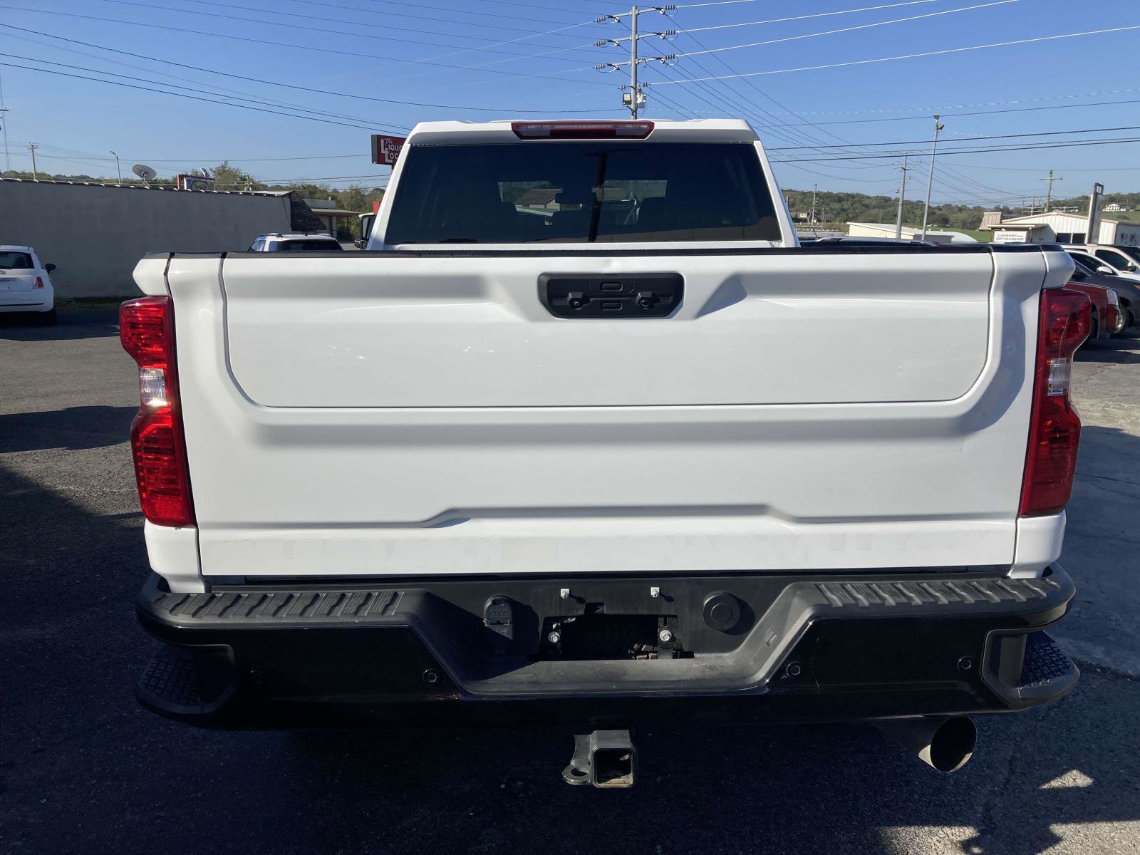 Used 2024 Chevrolet Silverado 2500 Custom w/ Custom Value Package image 3