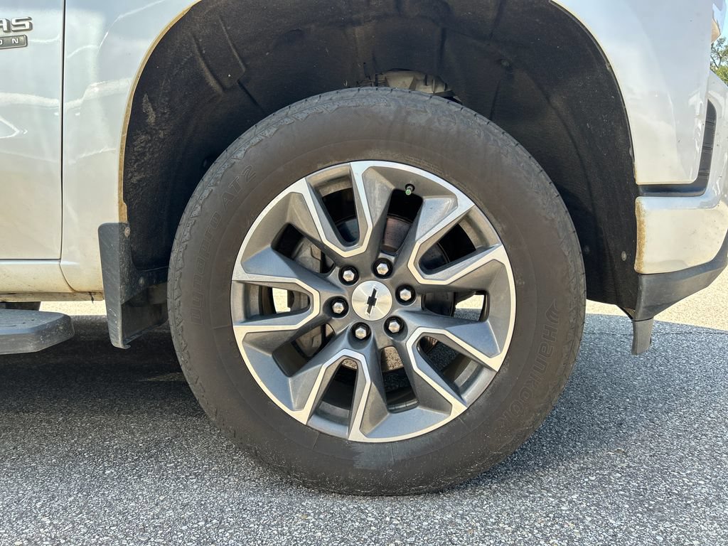 Used 2020 Chevrolet Silverado 1500 RST w/ Texas Edition AWD/4WD image 6