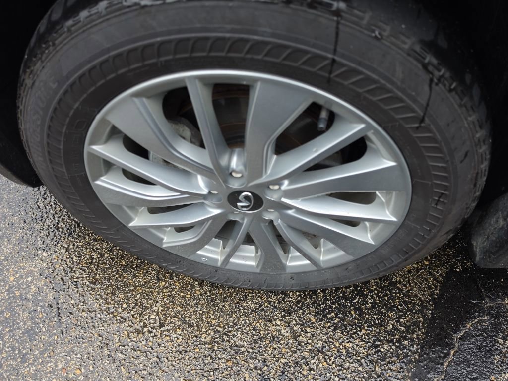 Used 2023 INFINITI QX50 Luxe AWD/4WD image 8