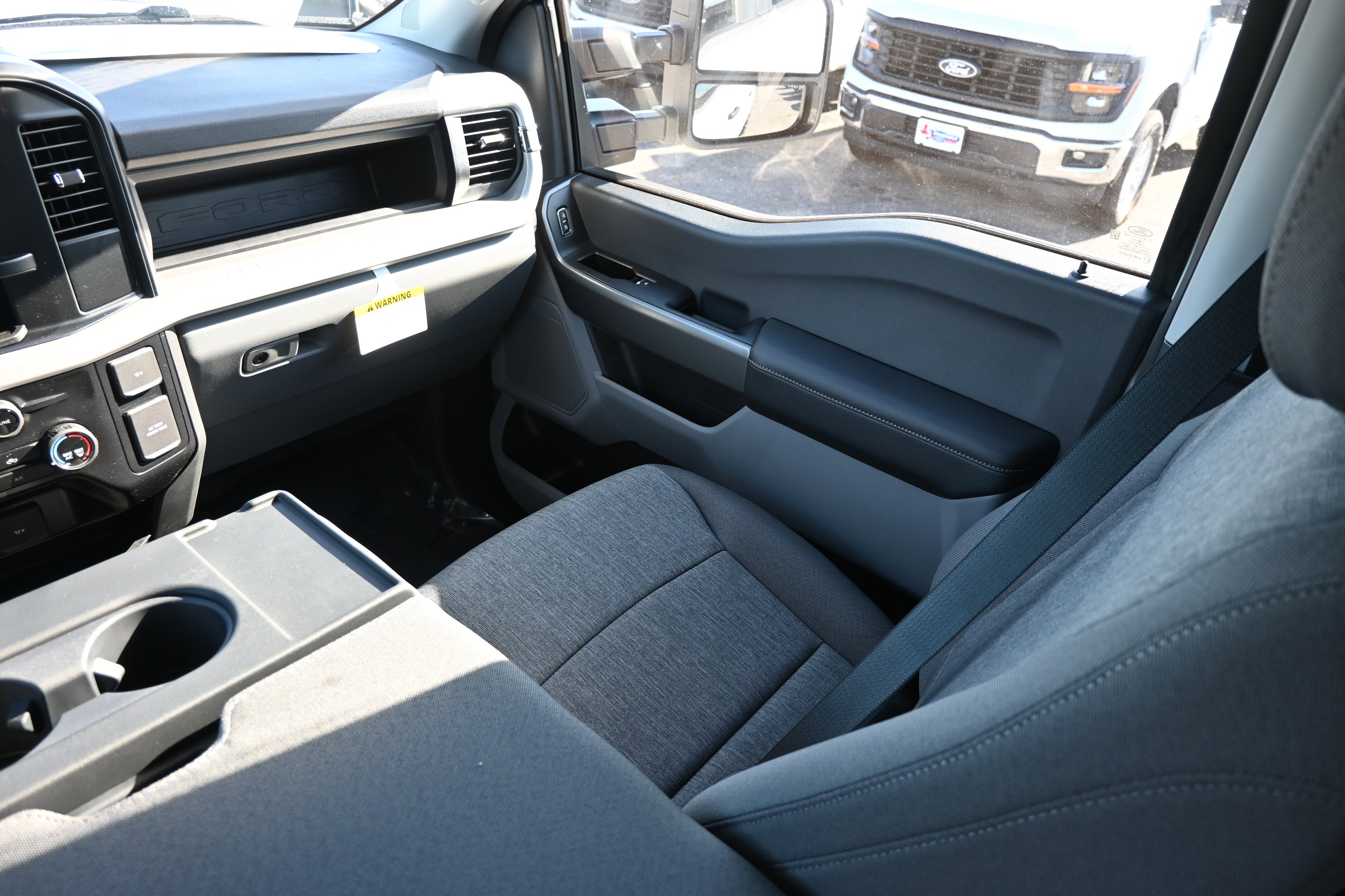 New 2026 Ford F250 XL w/ STX Appearance Package AWD/4WD image 26