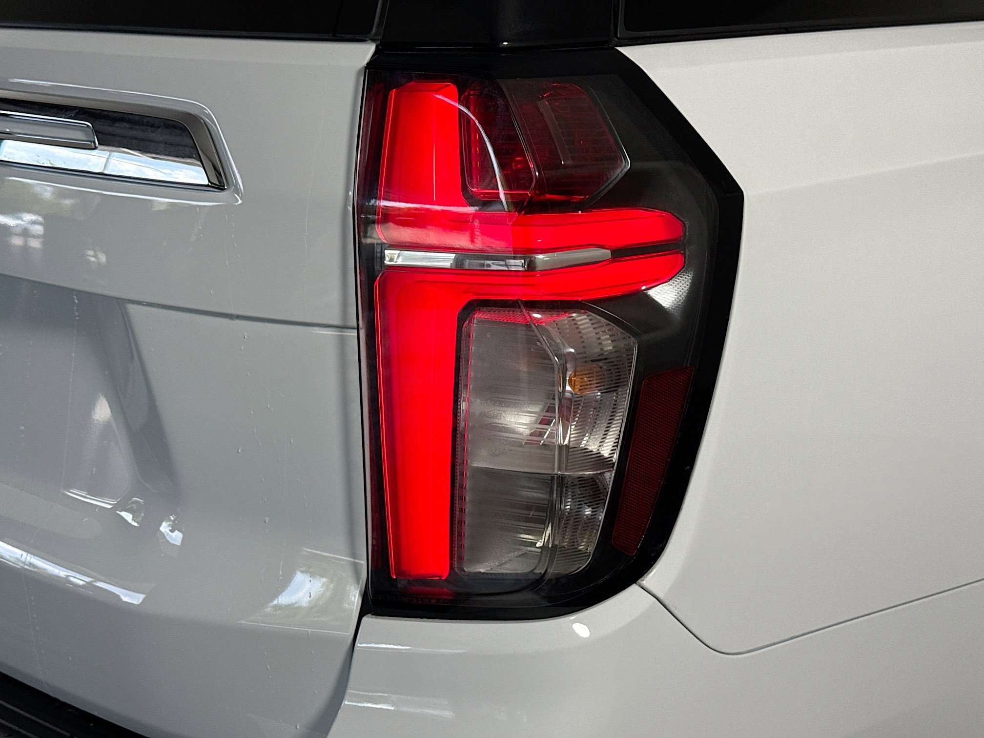 Used 2022 Chevrolet Tahoe LT w/ LT Signature Plus Package RWD image 34