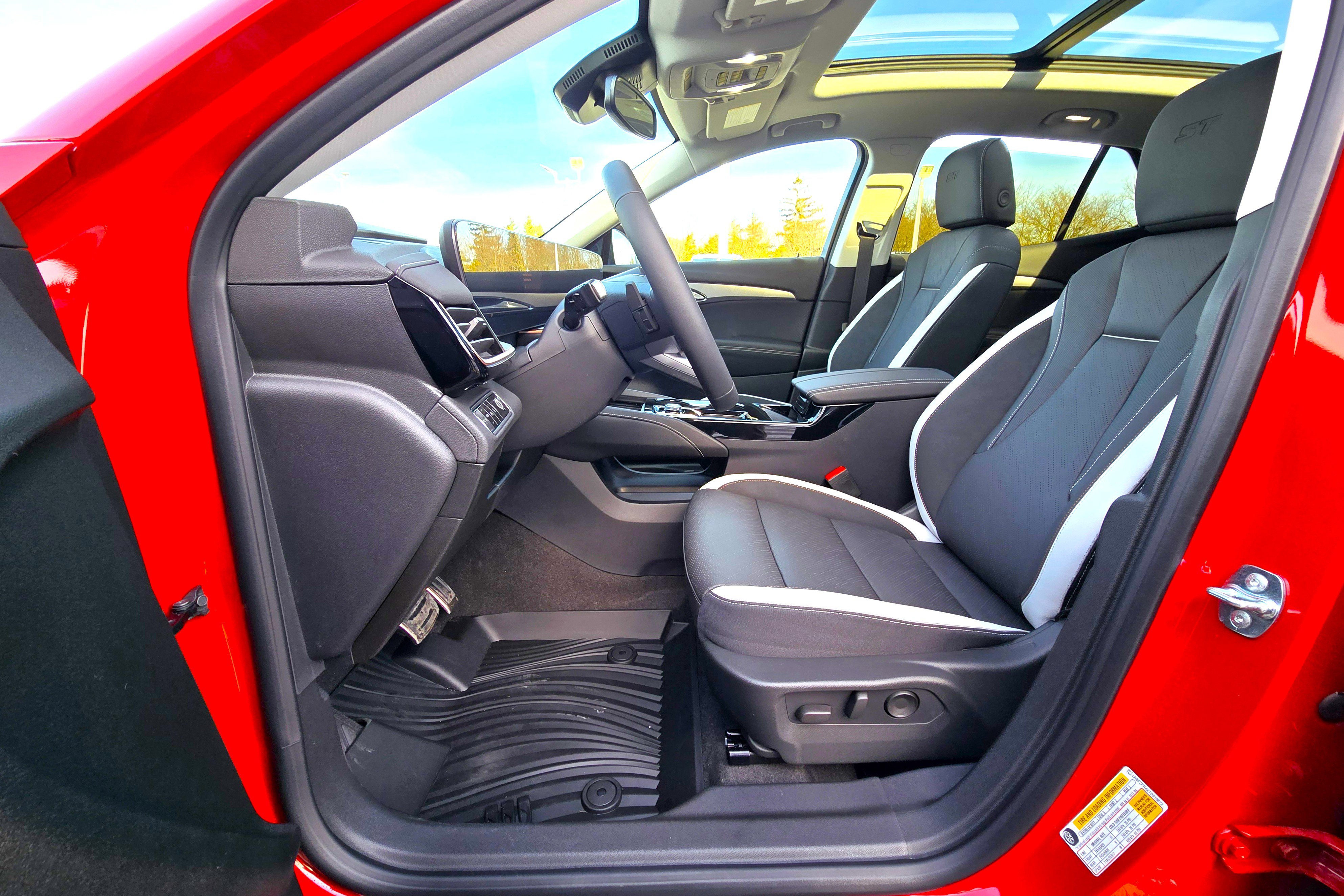 New 2026 Buick Envision Sport Touring image 12